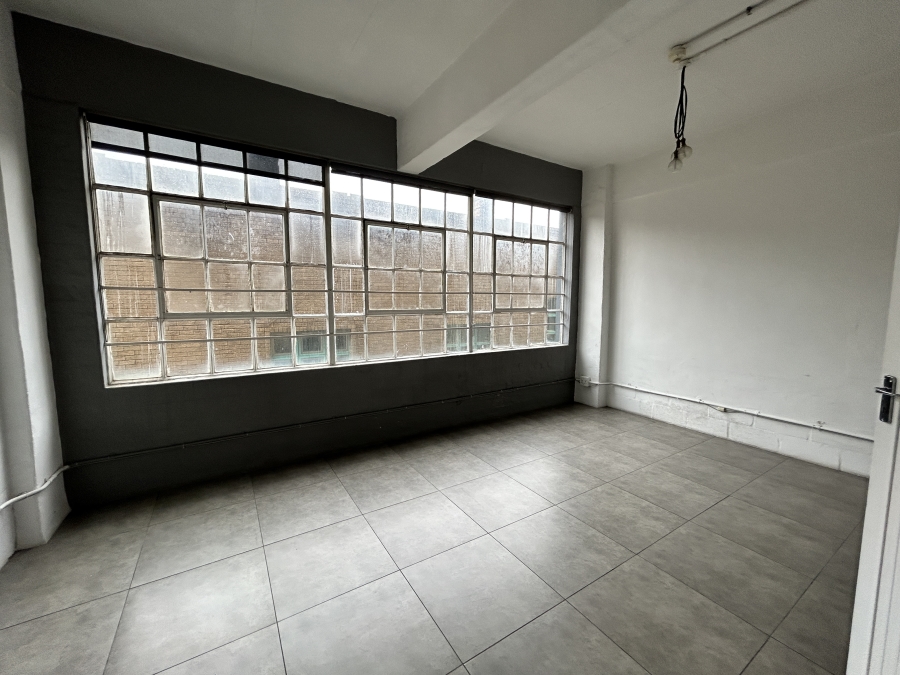 To Let commercial Property for Rent in Woodstock Western Cape
